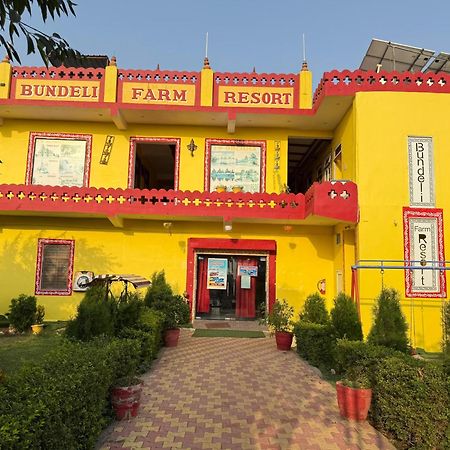 Bundeli Farm Resort & Banquet Orchha Exterior photo