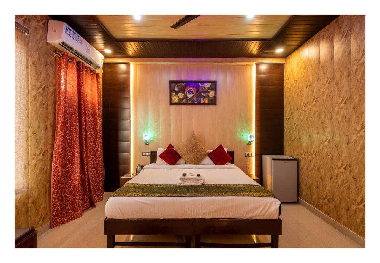 Bundeli Farm Resort & Banquet Orchha Exterior photo